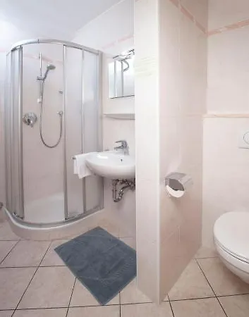 Feichter & Bistro Hotel 2*