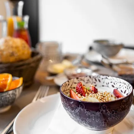 Feichter & Bistro Отель Больцано