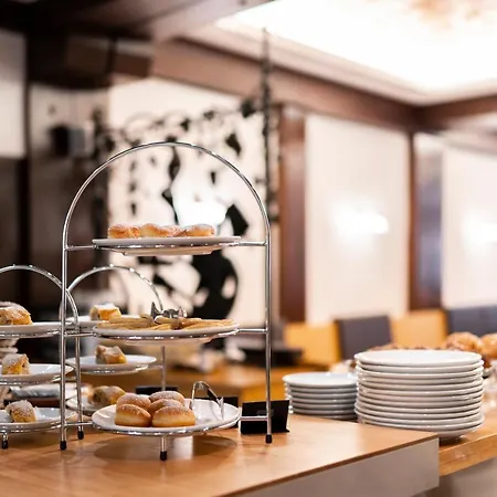 Feichter & Bistro Hotel 2*