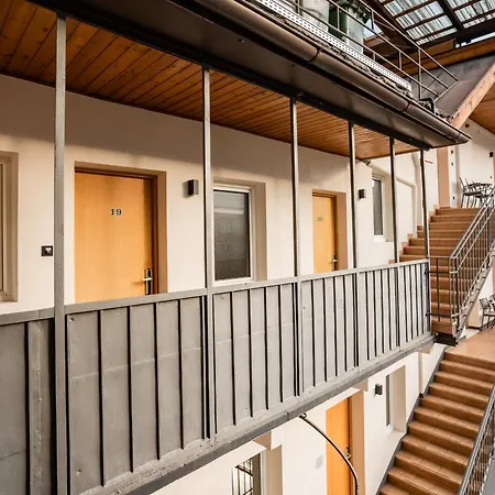 Feichter & Bistro Hotel 2*