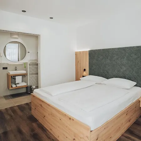 Hotel Feichter & Bistro