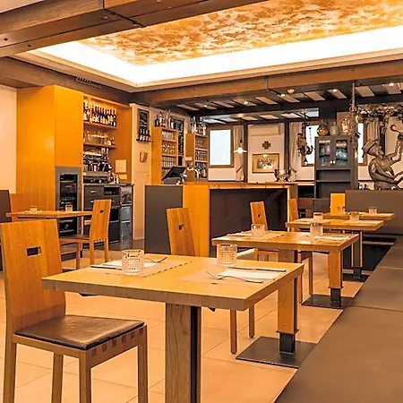 Feichter & Living 3* Bolzano